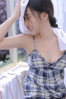 小嫩批日出水无码视频免费